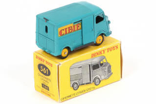 Lot 411 - DINKY TOYS (FRANCE) (1)