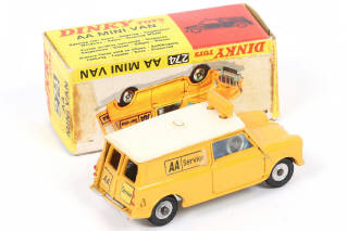 Lot 487 - DINKY TOYS (GB) (1)