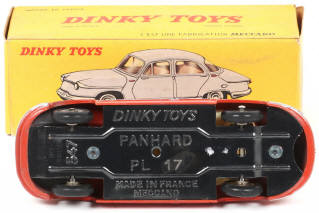 Lot 351 - DINKY TOYS (FRANCE) (1)