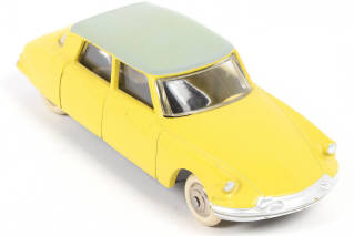 Lot 331 - DINKY TOYS (FRANCE) (1)