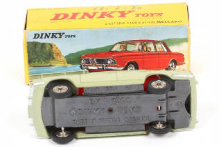 Lot 377 - DINKY TOYS (FRANCE) (1)