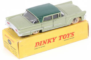 Lot 348 - DINKY TOYS (FRANCE) (1)