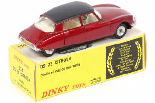 Lot 376 - DINKY TOYS (FRANCE) (1)