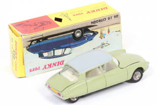 Lot 373 - DINKY TOYS (FRANCE) (1)