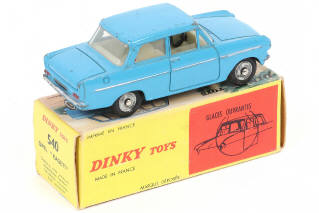 Lot 379 - DINKY TOYS (FRANCE) (1)