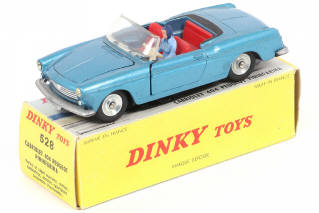Lot 369 - DINKY TOYS (FRANCE) (1)