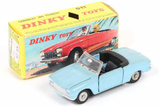 Lot 363 - DINKY TOYS (FRANCE) (1)