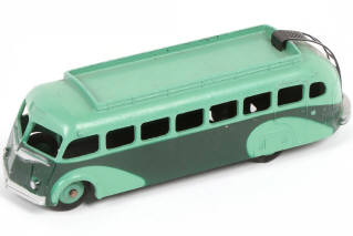 Lot 410 - DINKY TOYS (FRANCE) (1)