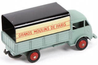 Lot 393 - DINKY TOYS (FRANCE) (1)