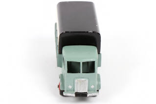 Lot 393 - DINKY TOYS (FRANCE) (1)