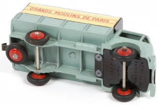 Lot 393 - DINKY TOYS (FRANCE) (1)