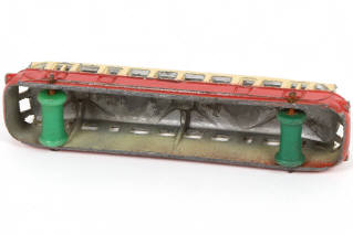 Lot 408 - DINKY TOYS (FRANCE) (1)