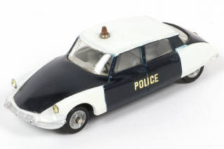 Lot 332 - DINKY TOYS (FRANCE) (1)