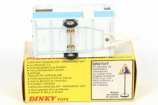 Lot 423 - DINKY TOYS (FRANCE) (1)