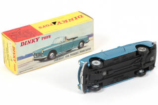 Lot 368 - DINKY TOYS (FRANCE) (1)