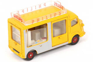 Lot 406 - DINKY TOYS (FRANCE) (1)