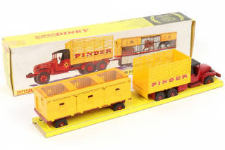 Lot 421 - DINKY TOYS (FRANCE) (1)