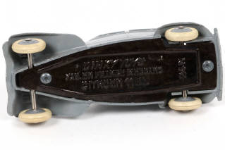 Lot 327 - DINKY TOYS (FRANCE) (1)