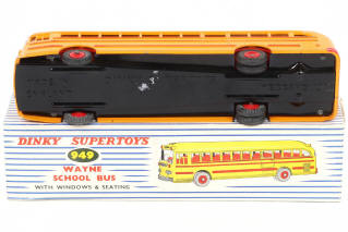 Lot 519 - DINKY TOYS (GB) (1)