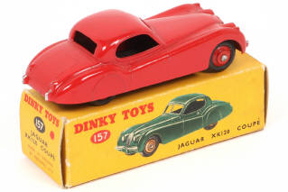 Lot 456 - DINKY TOYS (GB) (1)