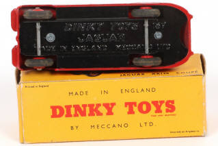 Lot 456 - DINKY TOYS (GB) (1)