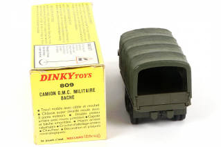 Lot 422 - DINKY TOYS (FRANCE) (1)