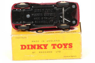 Lot 459 - DINKY TOYS (GB) (1)