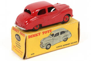 Lot 453 - DINKY TOYS (GB) (1)