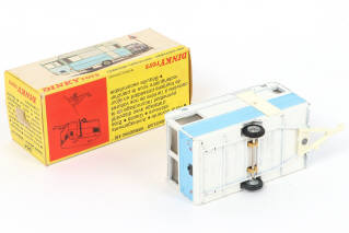 Lot 424 - DINKY TOYS (FRANCE) (1)