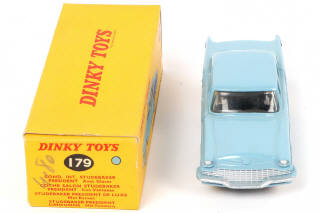 Lot 464 - DINKY TOYS (GB) (1)