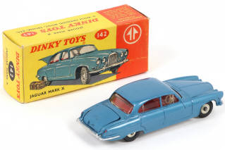 Lot 481 - DINKY TOYS (GB) (1)