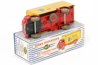 Lot 499 - DINKY TOYS (GB) (1)