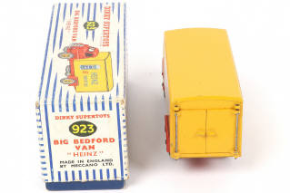 Lot 499 - DINKY TOYS (GB) (1)