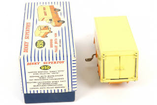 Lot 516 - DINKY TOYS (GB) (1)