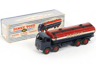 Lot 514 - DINKY TOYS (GB) (1)