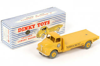 Lot 503 - DINKY TOYS (GB) (1)