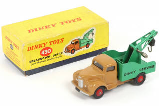 Lot 494 - DINKY TOYS (GB) (1)