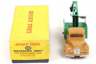 Lot 494 - DINKY TOYS (GB) (1)