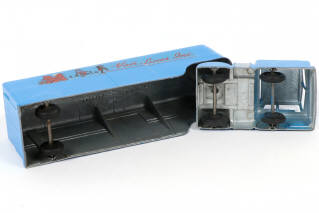 Lot 132 - MIDGETOY (USA) (1)