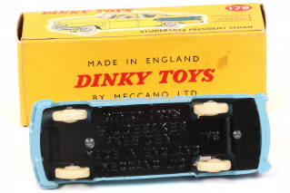 Lot 468 - DINKY TOYS (GB) (1)
