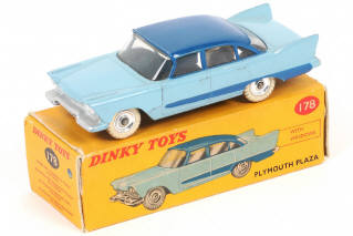 Lot 463 - DINKY TOYS (GB) (1)