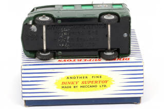 Lot 517 - DINKY TOYS (GB) (1)