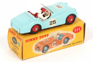 Lot 450 - DINKY TOYS (GB) (1)