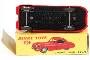 Lot 458 - DINKY TOYS (GB) (1)