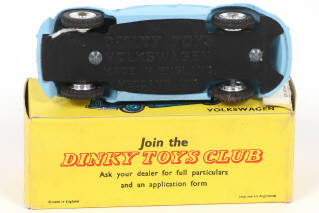 Lot 472 - DINKY TOYS (GB) (1)