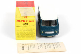 Lot 415 - DINKY TOYS (FRANCE) (1)