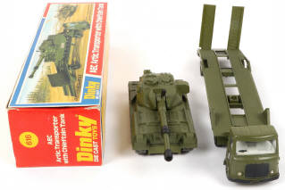 Lot 518 - DINKY TOYS (GB) (1)