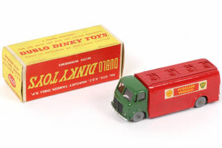Lot 435 - DINKY TOYS (GB) (1)