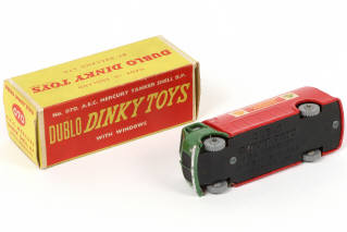 Lot 435 - DINKY TOYS (GB) (1)