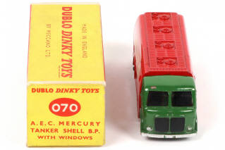 Lot 435 - DINKY TOYS (GB) (1)